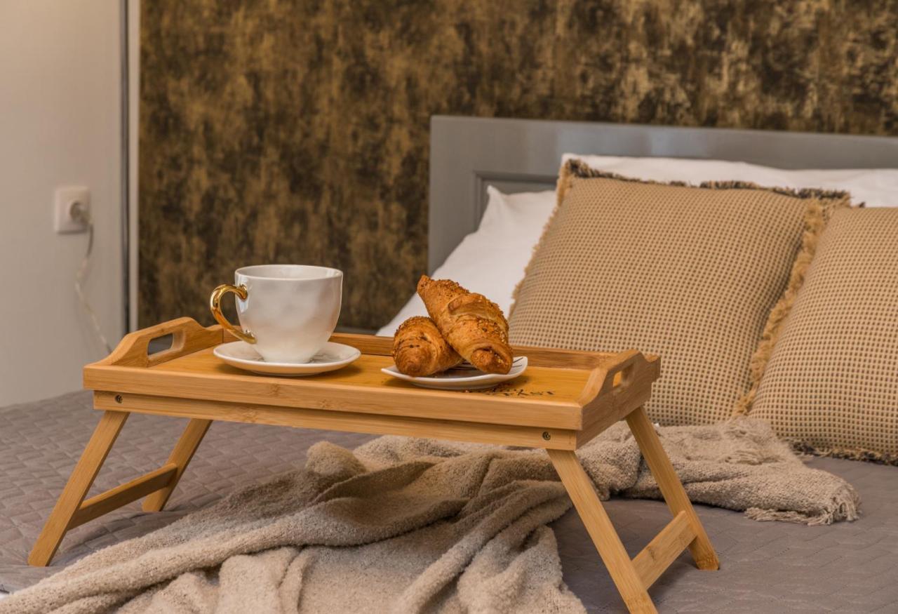 Apartmani A&M Biograd Na Moru Esterno foto